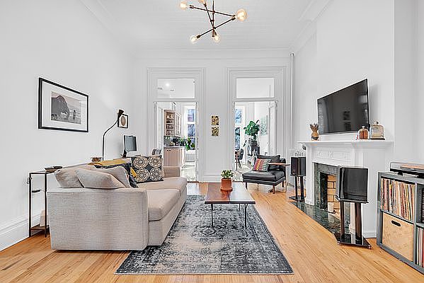 1st image of 208 President St #1
