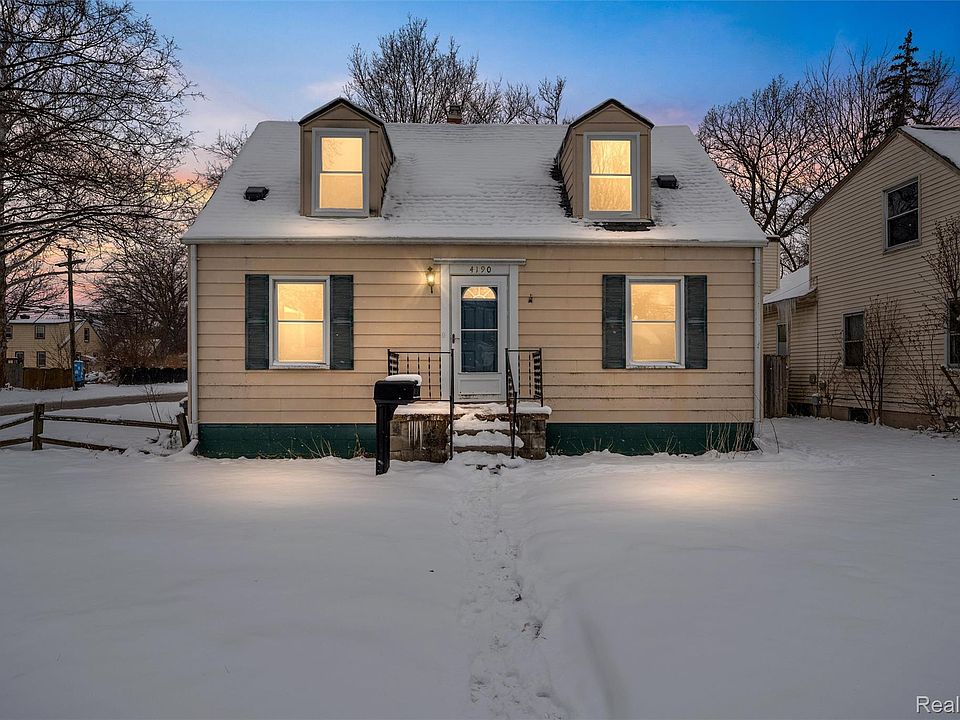 1st image of 4190 2nd St