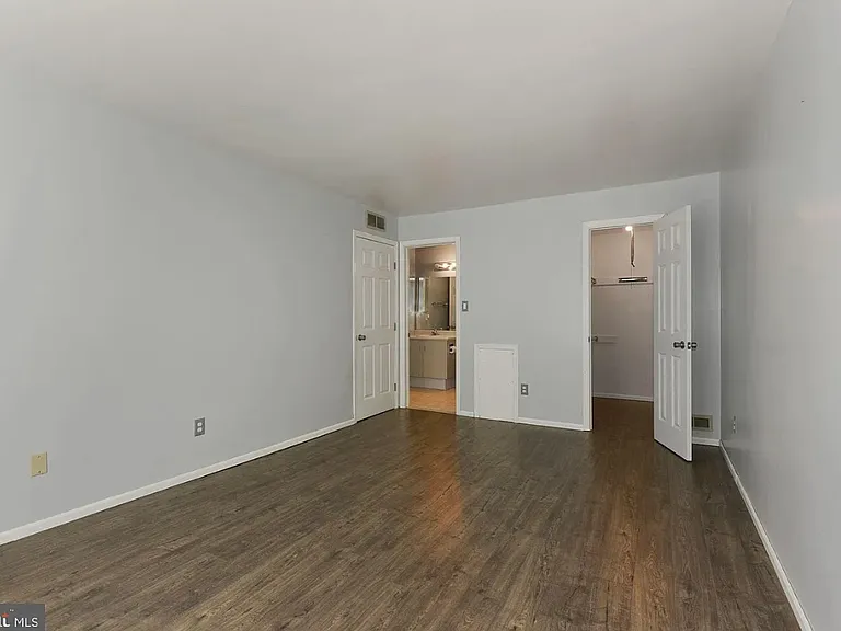 5506 Albridge Way #B — Photo 6