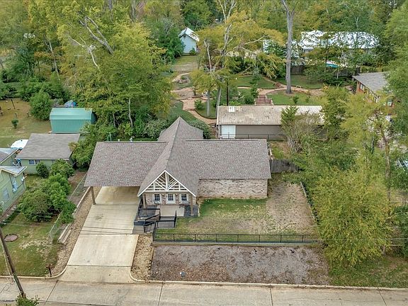 4th image of 511 N Lanana St