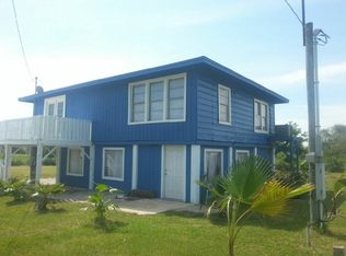 991 E Verdia Dr, Crystal Beach, TX 77650