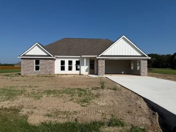 18317 Wolf Track Way, Loranger, LA 70446