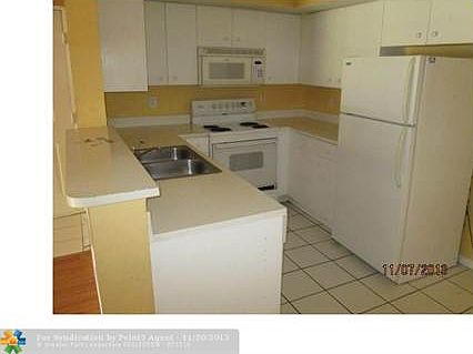 2nd image of 5540 NW 61st St APT 403
