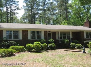 3298 Blossom Rd, Fayetteville, NC 28306