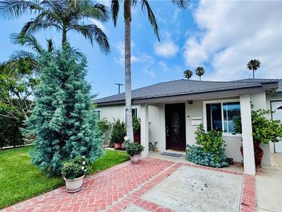 217 E 185th St, Carson, CA, 90746