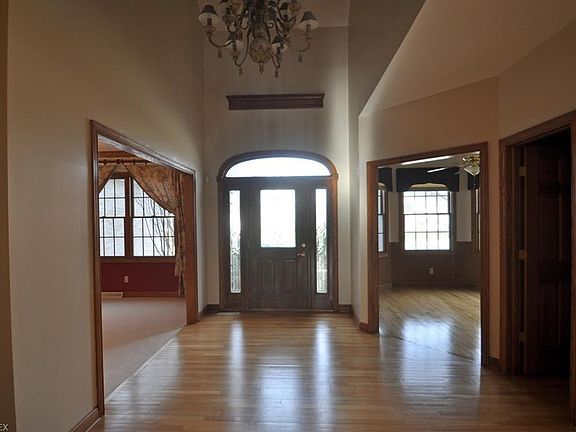 3rd image of 33615 Saint Sharbel Ct