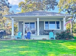 85 Indian Ave, Flanders, NY 11901