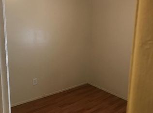 2033 Emmons Ave, Warren, MI 48091