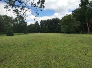 55762 Apple Rd, Osceola, IN 46561