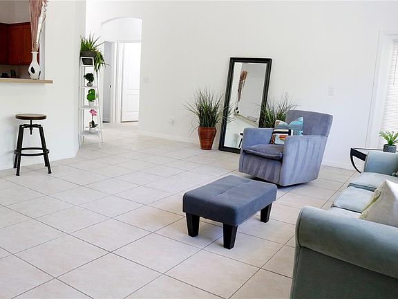 3rd image of 2627 Fiddlestick Cir