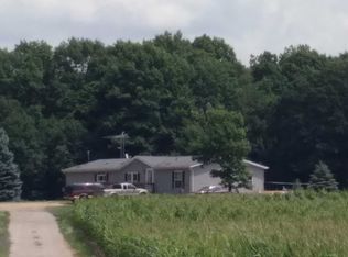 8163 S Meridian Rd, Shepherd, MI 48883