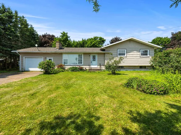 104 N Tryon Cross Rd, North Tryon, PE C0B 1A0