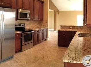 1721 NE 12th St, Cape Coral, FL 33909