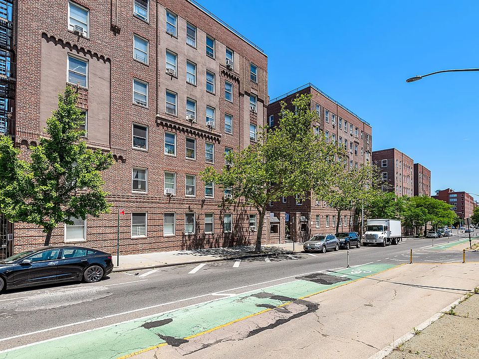 5911 Queens Blvd 4P, Woodside, NY 11377 Zillow