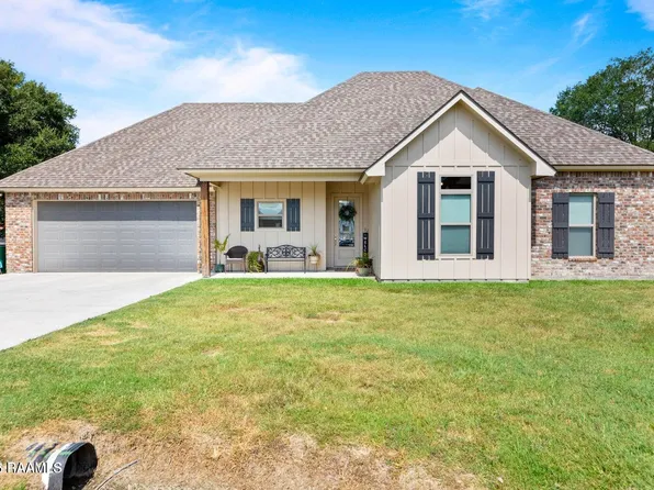 9102 Morning Glory Ct, Abbeville, LA 70510