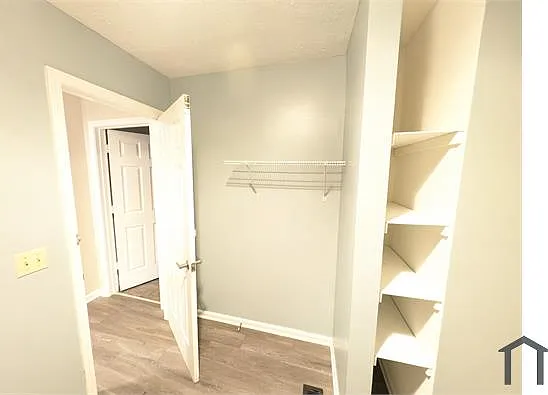 4253 Janet Ct NW #4253 — Photo 12