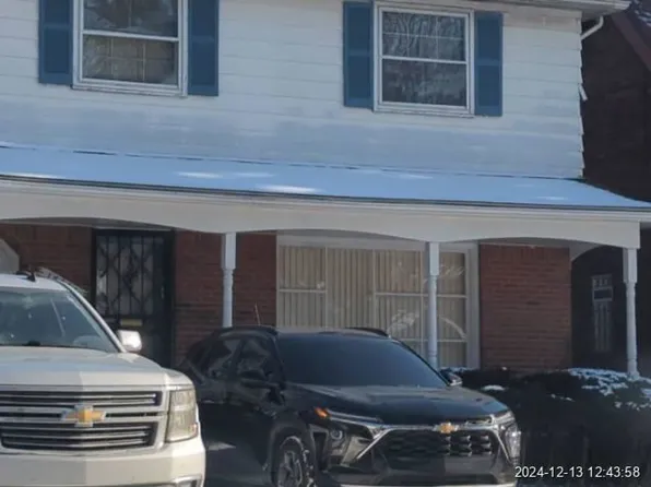 15738 Oakfield St, Detroit, MI 48227