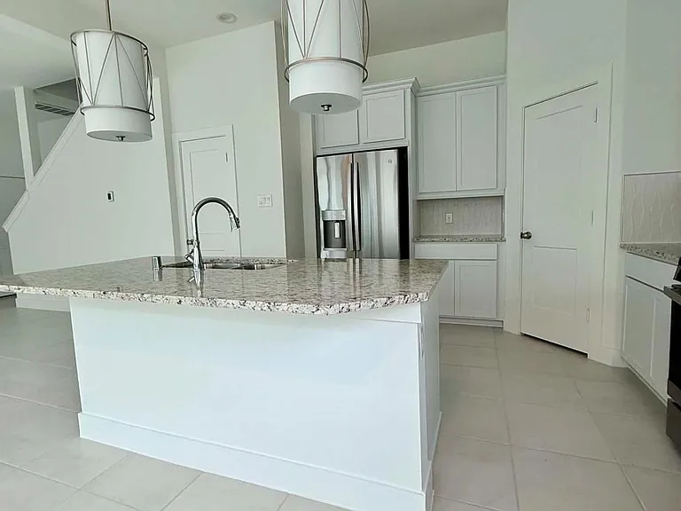 1539 Crystal Stream Dr — Photo 13