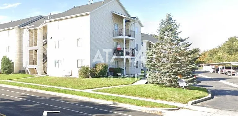 4990 W 4850 S #31 — Photo 23