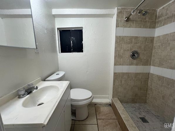 bakersfield-california-18890034 picture