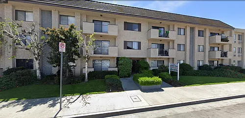 15340 Vanowen St Photo 1