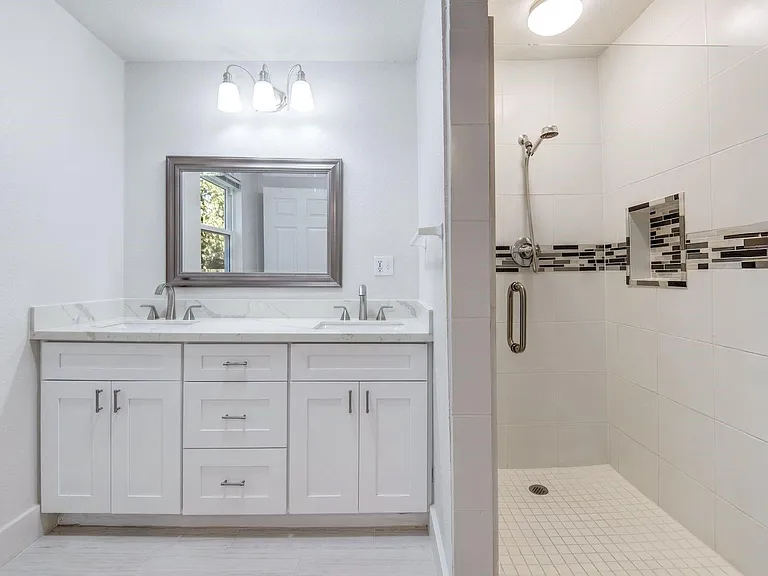 4735 Marietta Ln — Photo 17