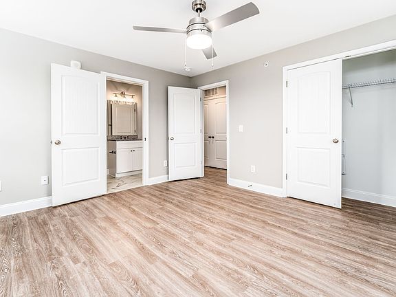 5th image of 1716-1718 Sherwood St #2D