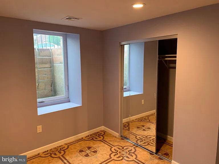 3350 Conrad St #B — Photo 15