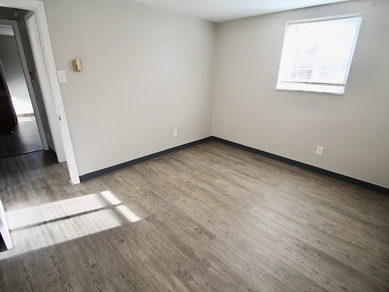 234 Roth St — Photo 7