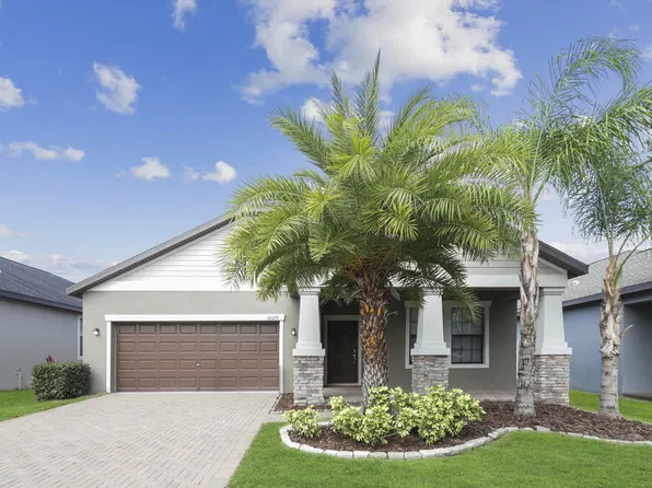 10129 Count Fleet Dr, Ruskin, FL 33573