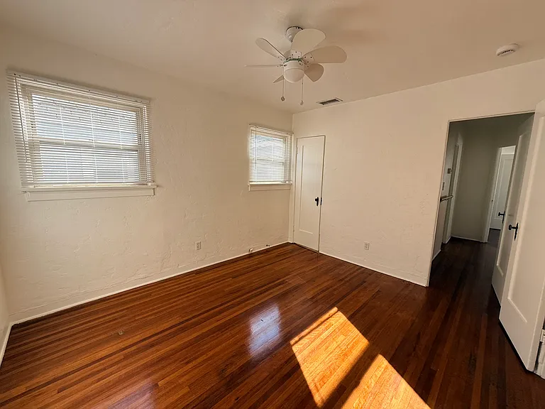 416 D Ave — Photo 17