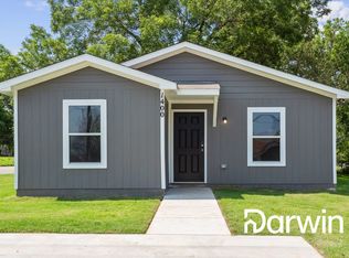 1400 W Barrett St, Tyler, TX 75702