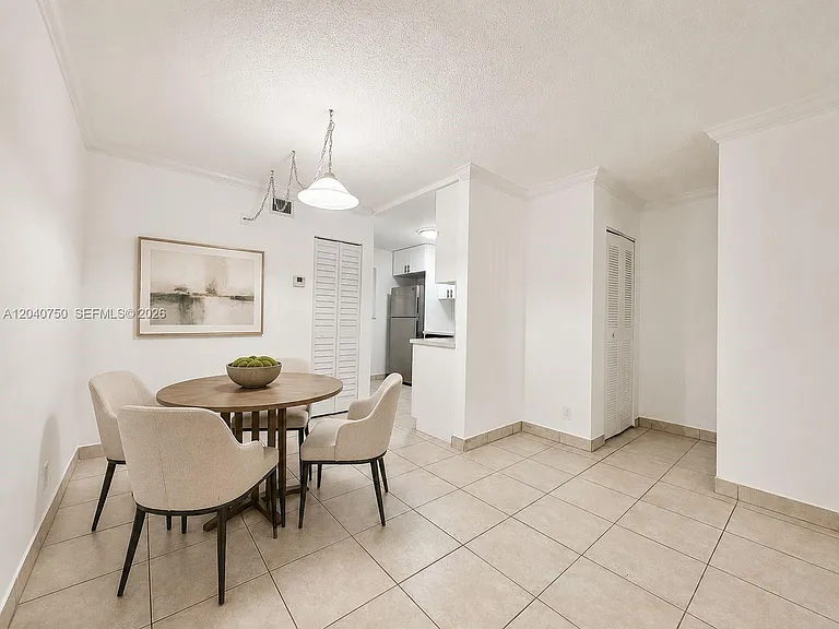104 Gardens Dr #103 — Photo 2