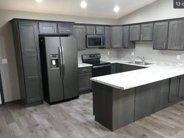 2541 Dean Ct, Brookings, SD 57006