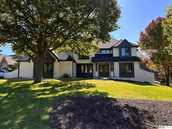 639 N 159th St, Omaha, NE 68118