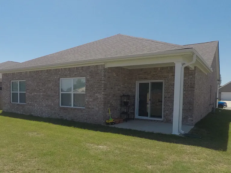 7968 Hickory Meadows Rd — Photo 17