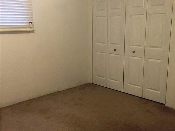 4th image of 541 Mary Ellen Rd