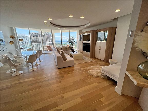 3rd image of 19500 Turnberry Way APT 22A
