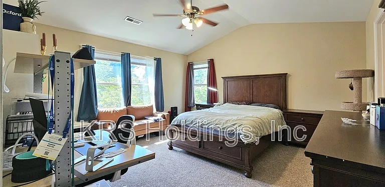 7721 Cortlandt Pl — Photo 18