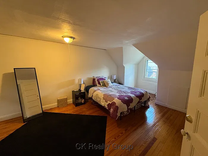 98 Mount Auburn St — Photo 12