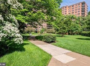 4201 Cathedral Ave NW APT 1410E, Washington, DC 20016