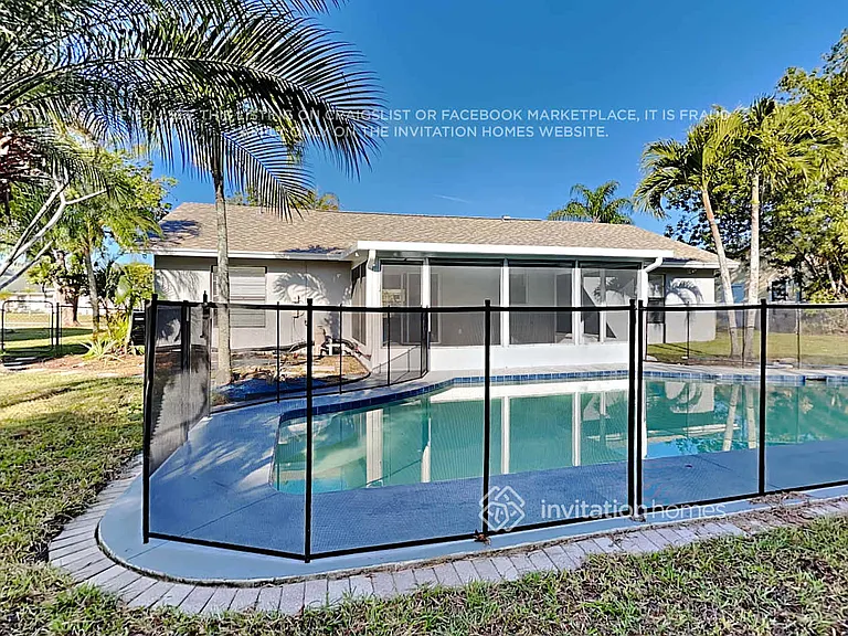 359 Las Palmas St — Photo 17