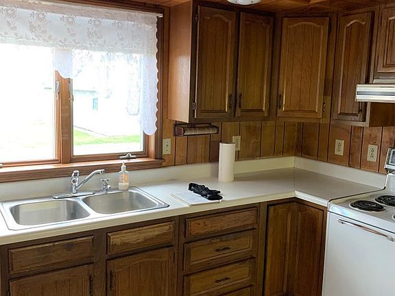 3rd image of 20778 Township Road 229