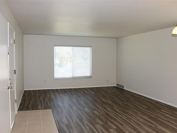 5th image of 10010 Chardin Way APT 1