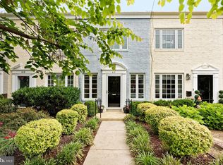 417 Gibbon St, Alexandria, VA 22314
