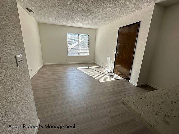 3rd image of 1325 U St #17914530