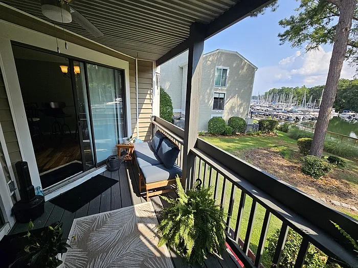 3 bed, 2.0 bath, 1600 sqft, $1,850 — Photo 4