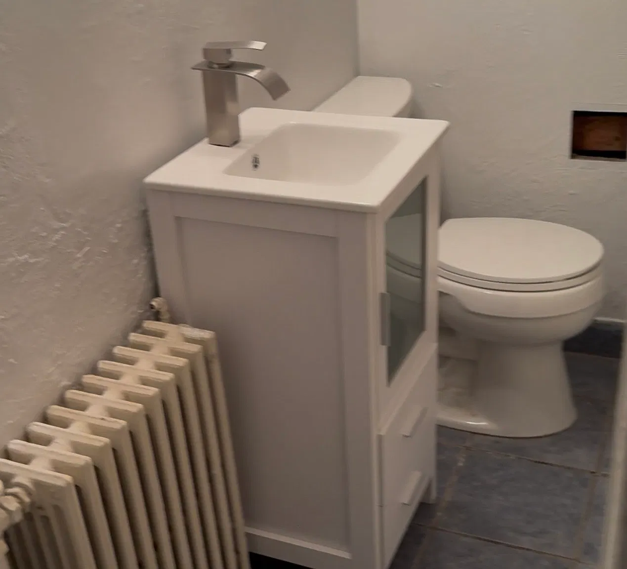 4 bed, 2000 sqft, $2,000 — Photo 2