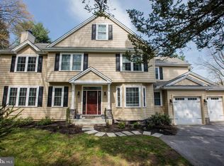 36 Brookside Rd, Wallingford, PA 19086