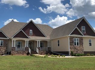 115 Burkelo Rd, Wagener, SC 29164